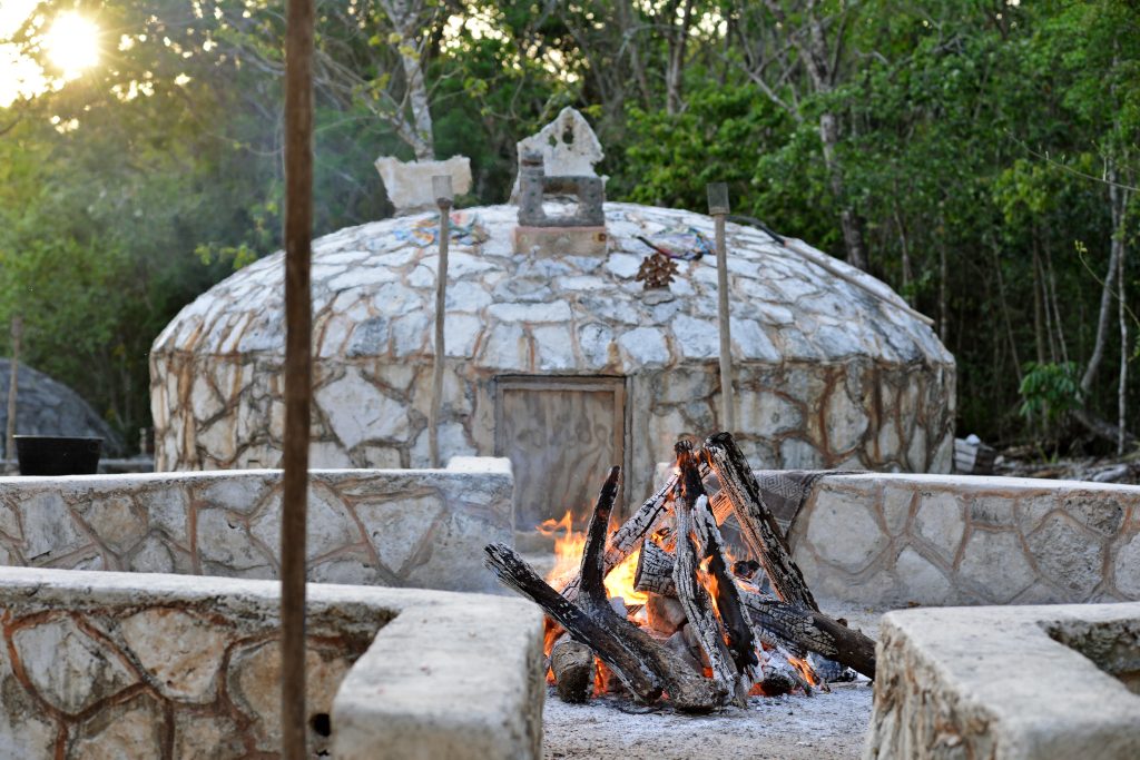 Getting,Ready,For,Temazcal,Ceremony