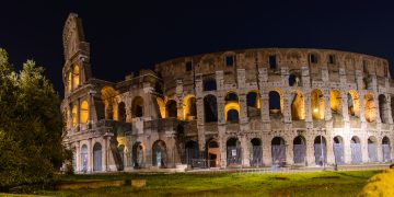 Night,Visit,To,The,Imperial,Forums.,Rome
