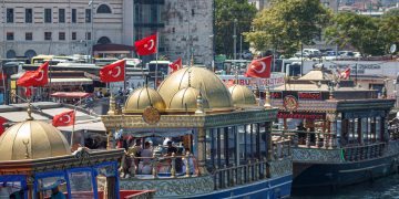 Istanbul,Turkey,16july,2022,View,Of,Turkish,Street,Food,Boat