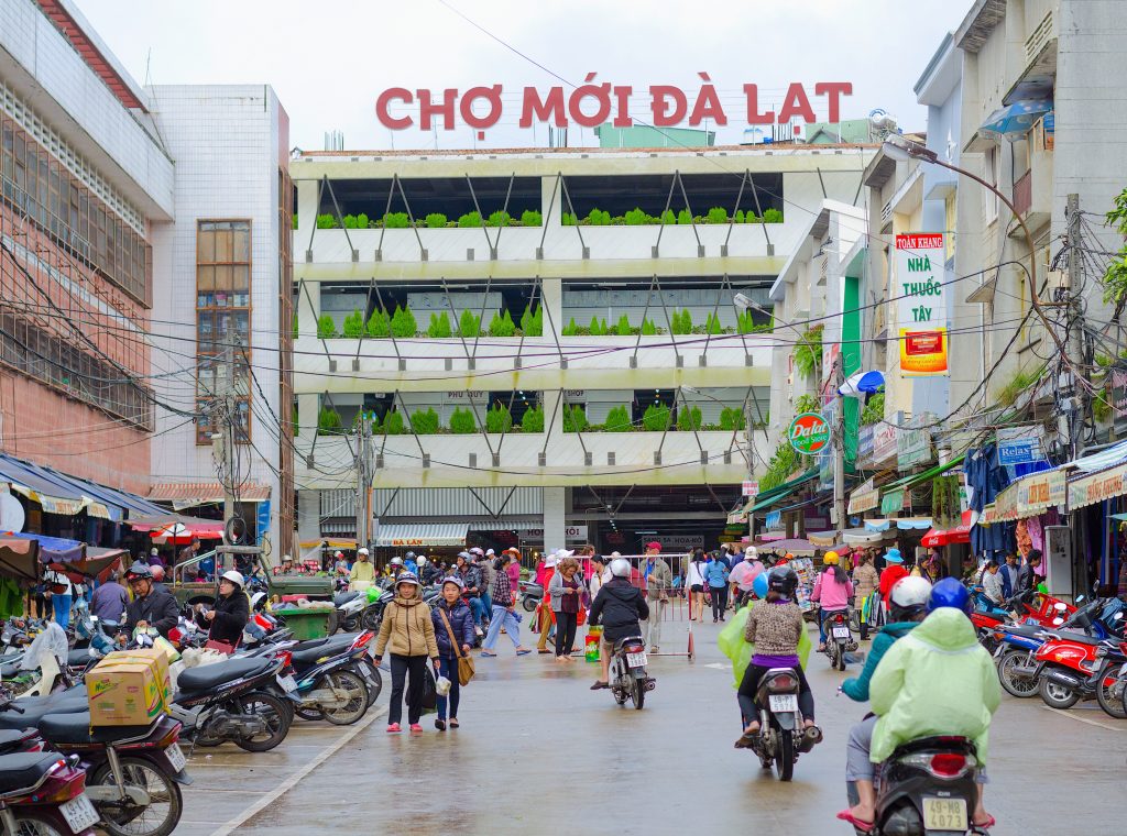 Dalat,,Vietnam, ,July,23,,2014:,Unidentified,People,Walk,And