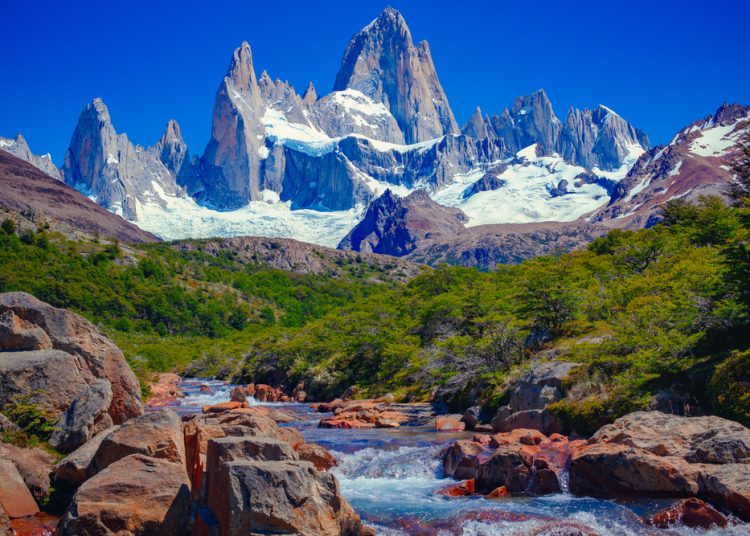 A,Unique,And,Beautiful,Scenery:,A,Blue,River,In,El